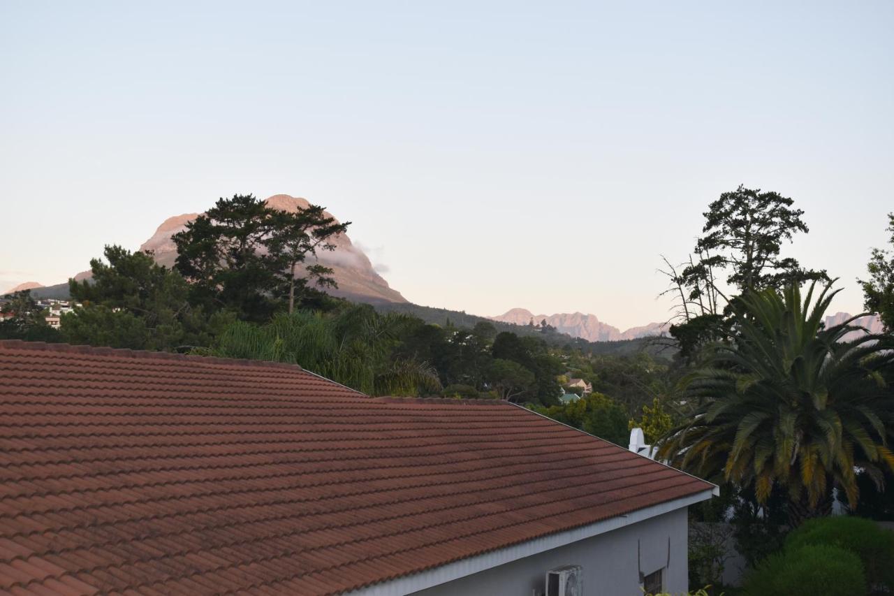 The Botanical House Lägenhet Somerset West Exteriör bild