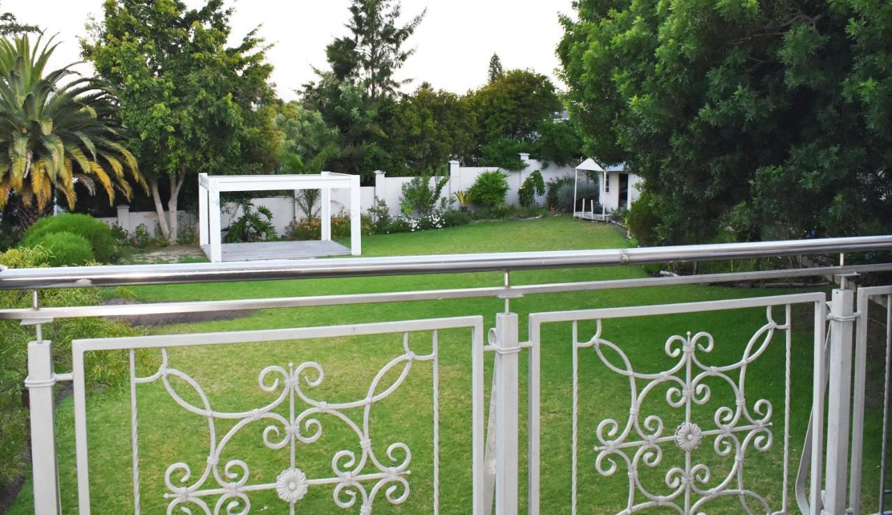 The Botanical House Lägenhet Somerset West Exteriör bild